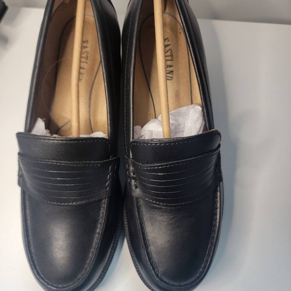 Eastland Womens Dress Shoes